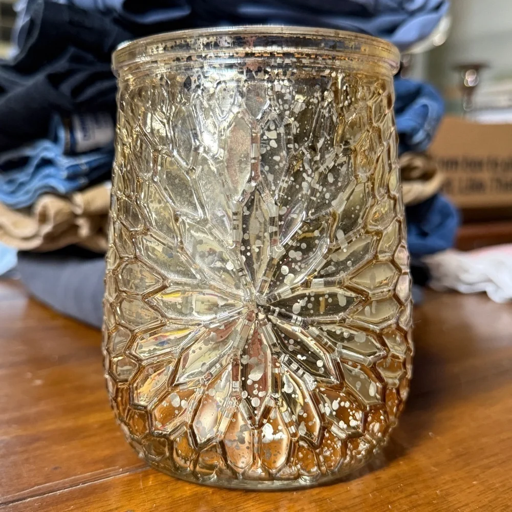 N/A textured gold